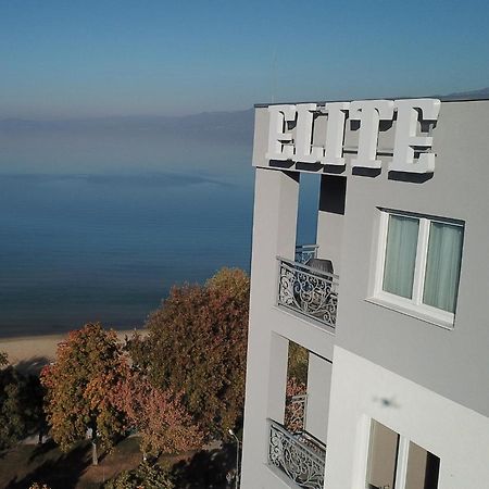 Hotel Elite Pogradec Exteriér fotografie