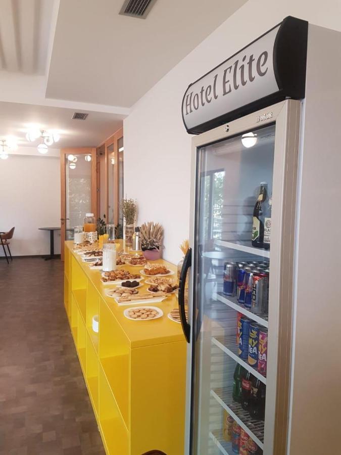 Hotel Elite Pogradec Exteriér fotografie